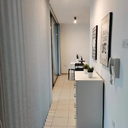 Flats 308 Apartman Lárnaka